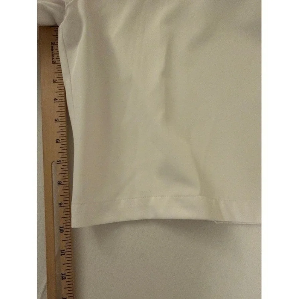 IZOD‎ Golf Mens White Flat Front Performance Shorts Size 36 Solid Polyester